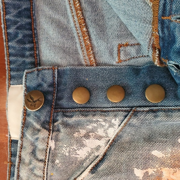 One Teaspoon by Revolve Denim Paint Splash Rocker Skirt. Size 26 - Picture 8 of 9